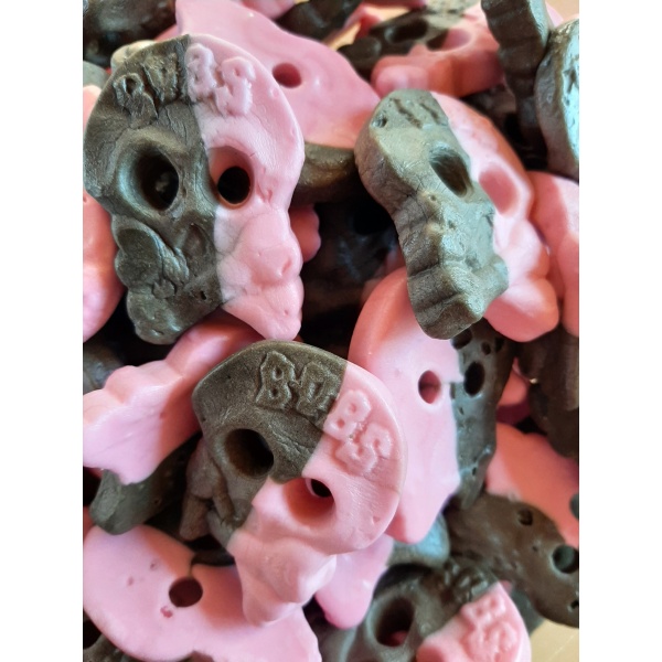 Bubs Foam Rasberry Liquorice Skulls 200 gram